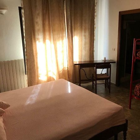 Locanda Al Cavaliere Молинела Екстериор снимка