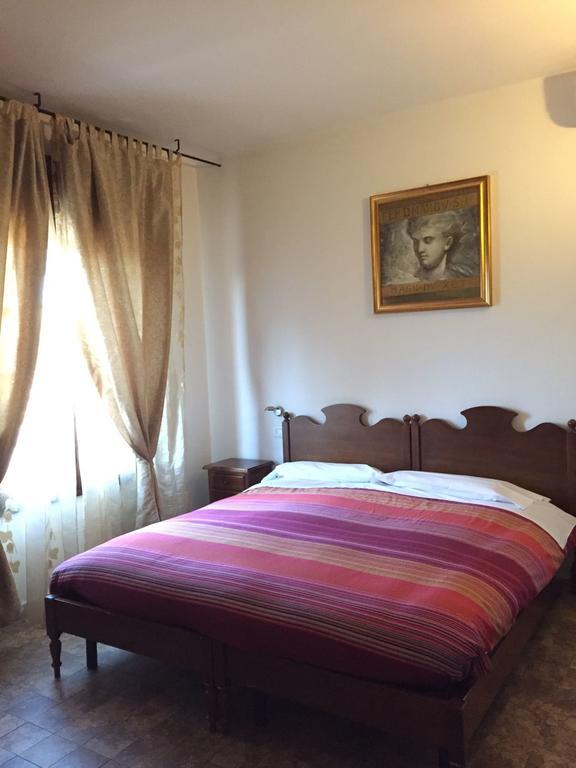 Locanda Al Cavaliere Молинела Екстериор снимка