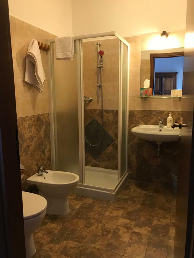 Locanda Al Cavaliere Молинела Екстериор снимка