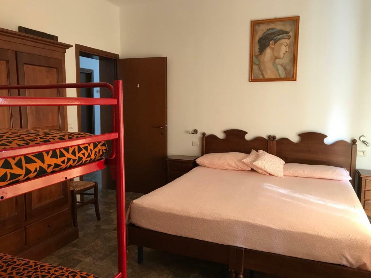 Locanda Al Cavaliere Молинела Екстериор снимка